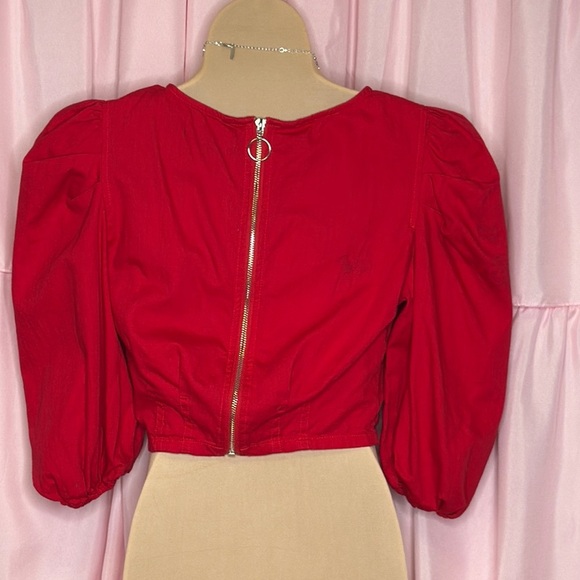Elegant Red Puff Sleeve Crop Top – C’est Toi Medium - Picture 3 of 6